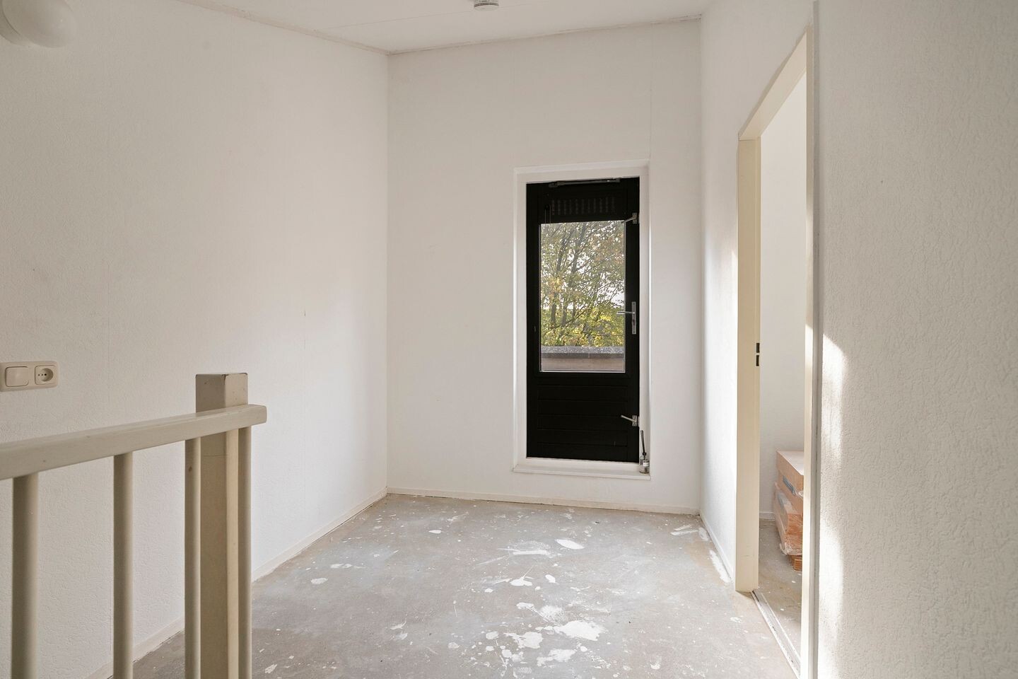 Tussenwoning te koop: Preludeweg 56, Almere