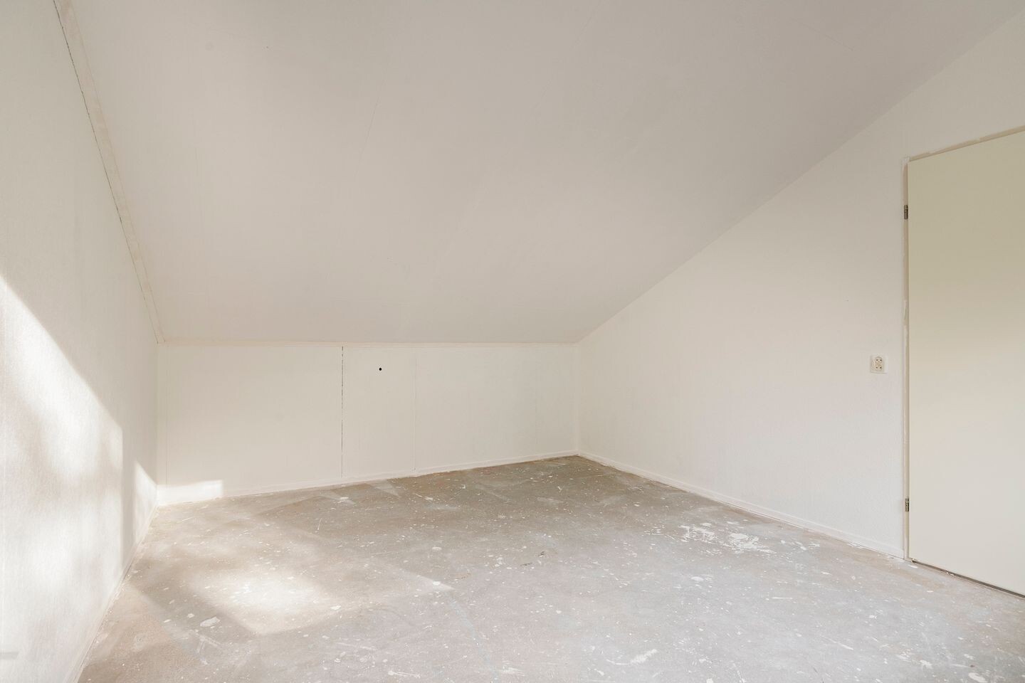 Tussenwoning te koop: Preludeweg 56, Almere