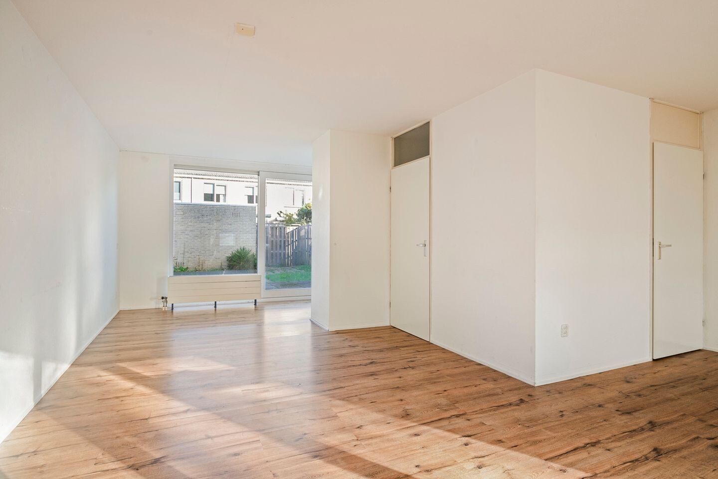 Tussenwoning te koop: Preludeweg 56, Almere