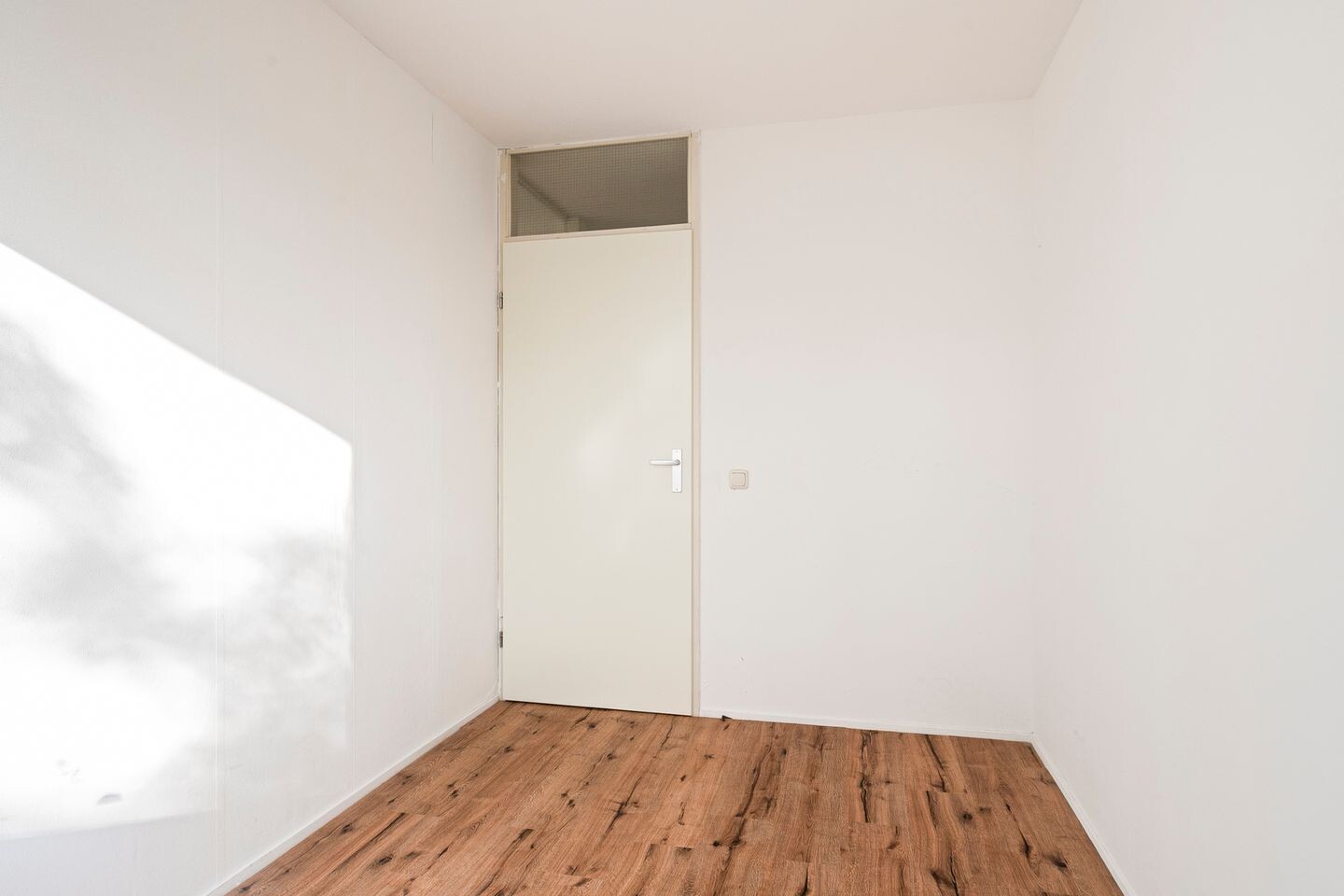 Tussenwoning te koop: Preludeweg 56, Almere