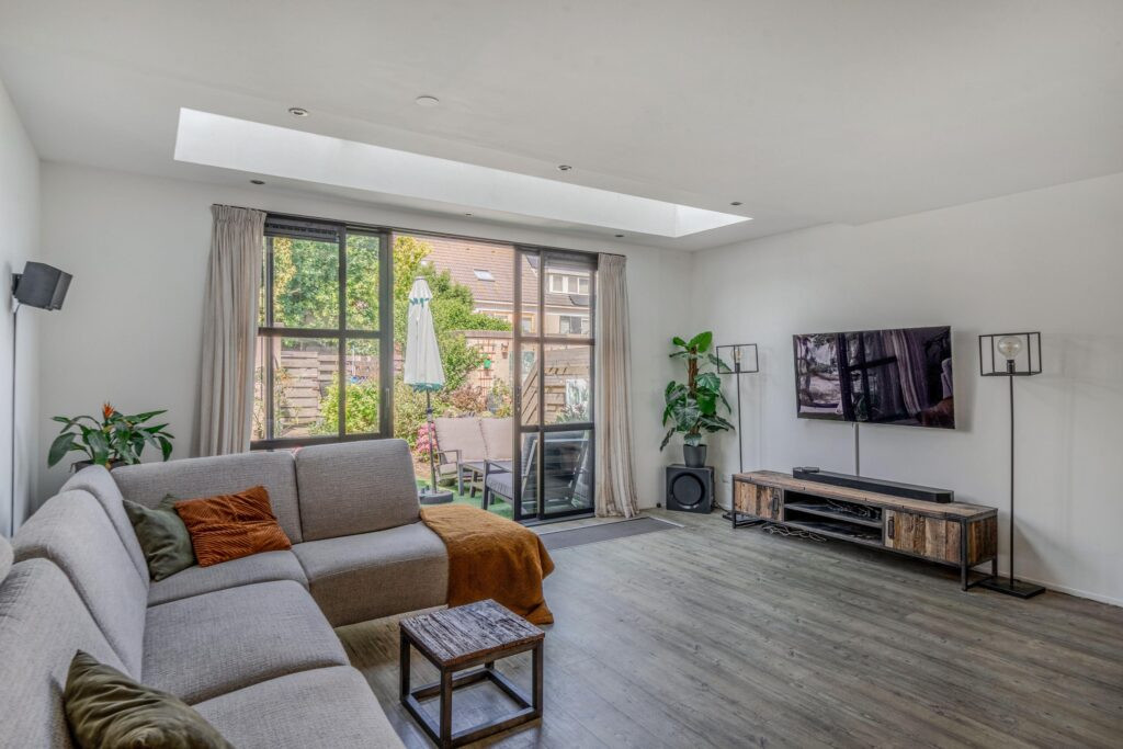Tussenwoning te koop: Paukenstraat 17, Almere