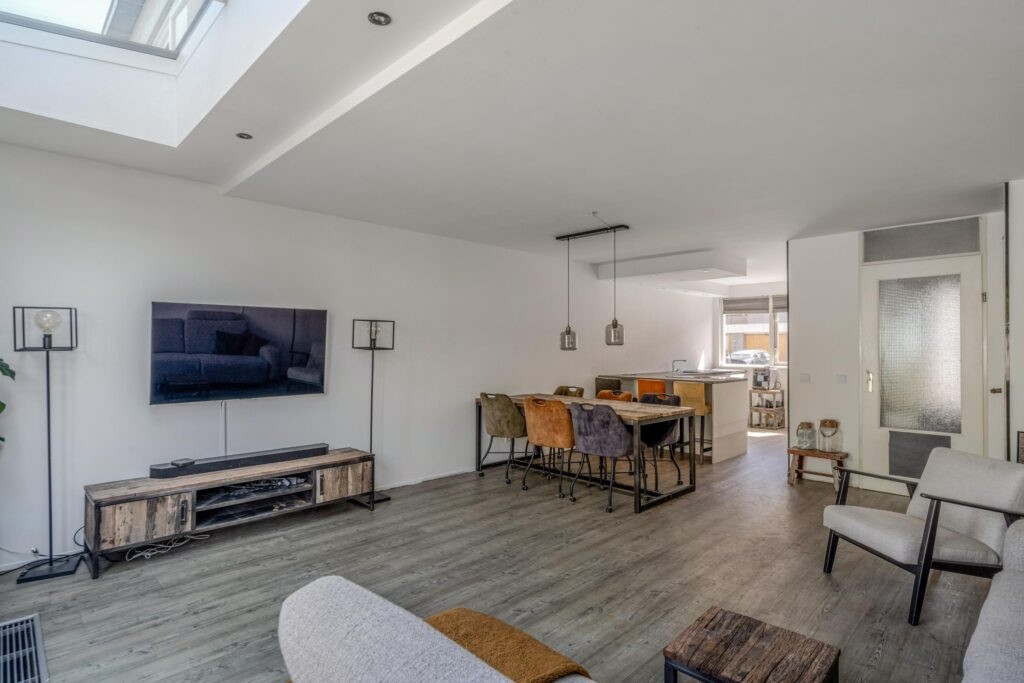 Tussenwoning te koop: Paukenstraat 17, Almere