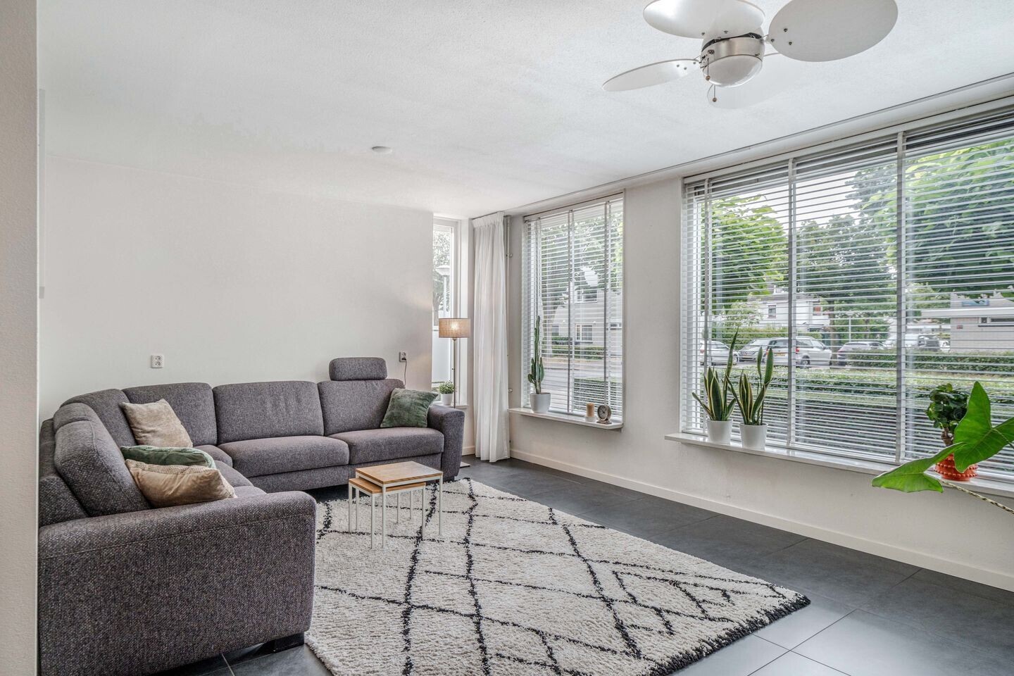 Hoekwoning te koop: Trombonestraat 38, Almere