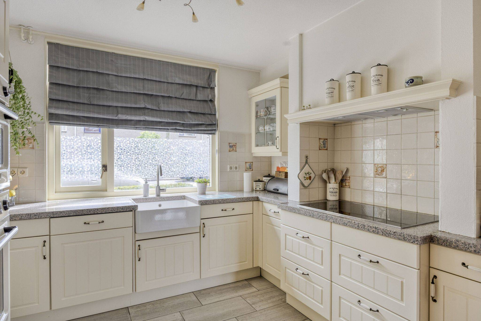 Tussenwoning te koop: Koolzaadweg 31, Almere
