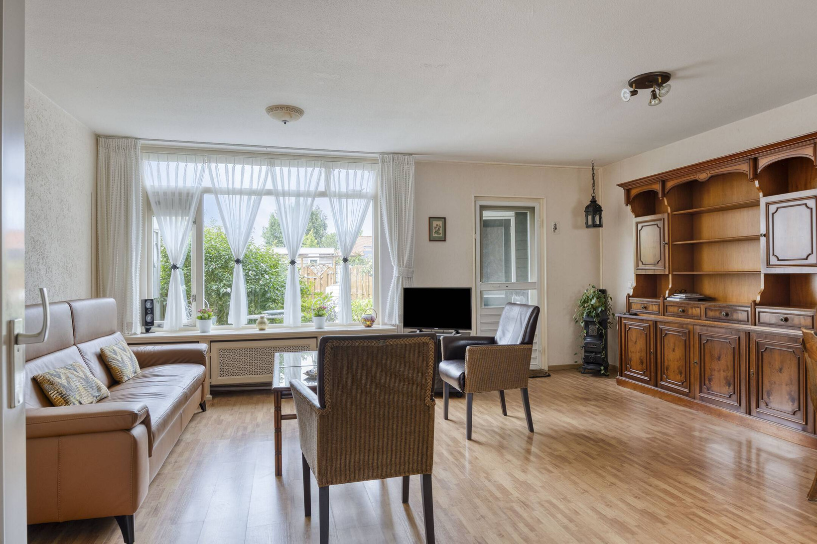 Tussenwoning te koop: Koolzaadweg 31, Almere