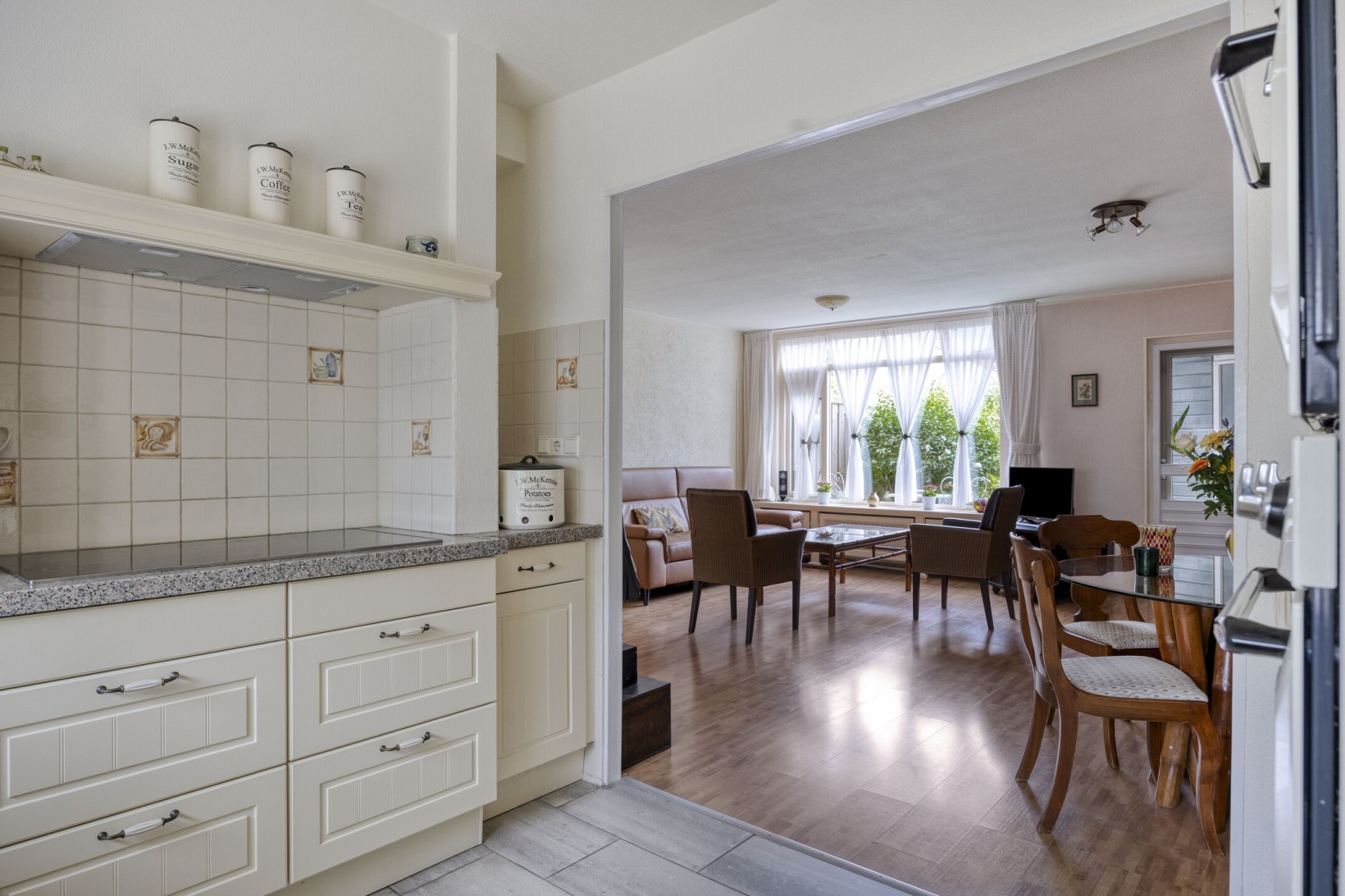 Tussenwoning te koop: Koolzaadweg 31, Almere