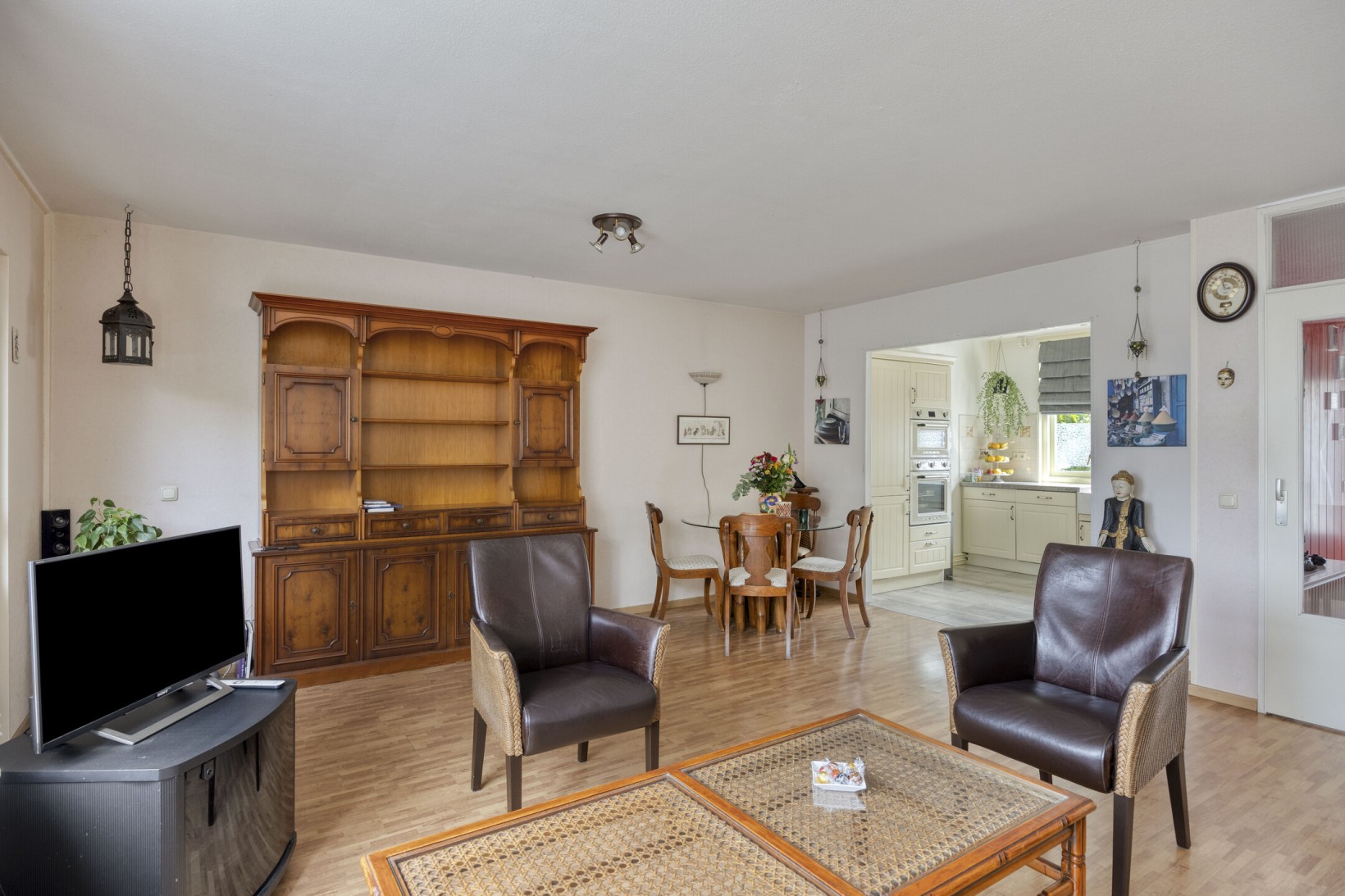 Tussenwoning te koop: Koolzaadweg 31, Almere
