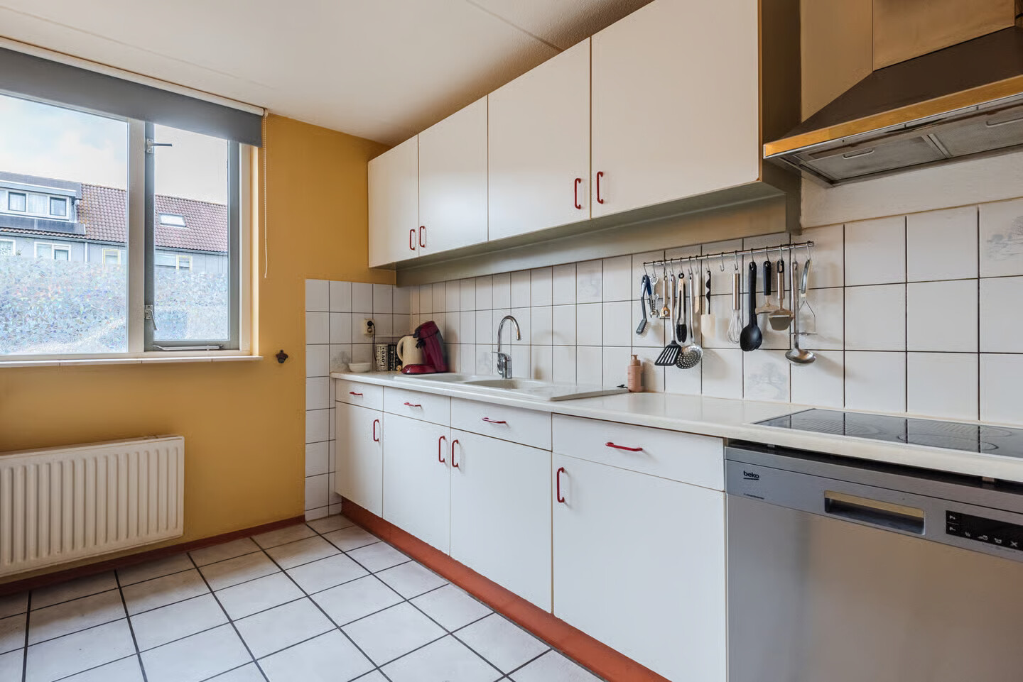 Tussenwoning te koop: Loogkruidstraat 7, Almere