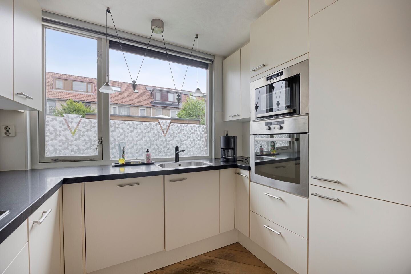Tussenwoning te koop: Schotelmospad 10, Almere