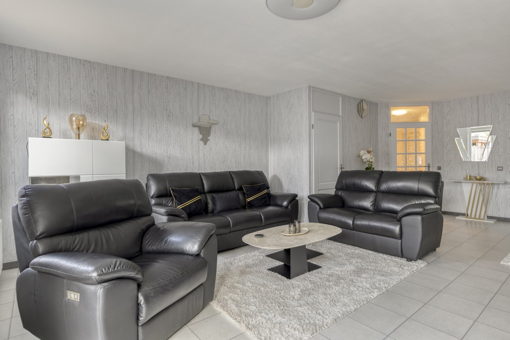 Tussenwoning te koop: Zilvermosstraat 85, Almere