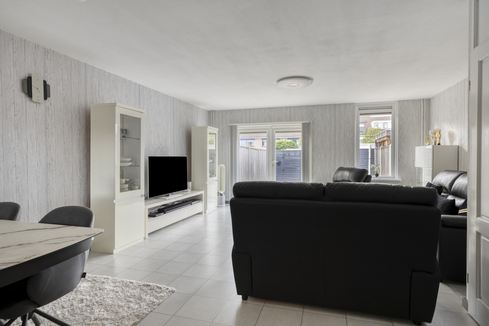 Tussenwoning te koop: Zilvermosstraat 85, Almere