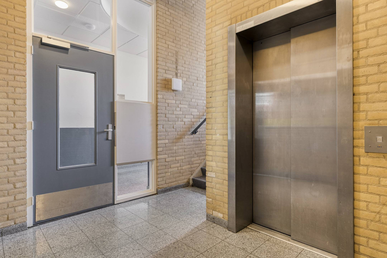 Appartement te koop: Schoutstraat 19, Almere