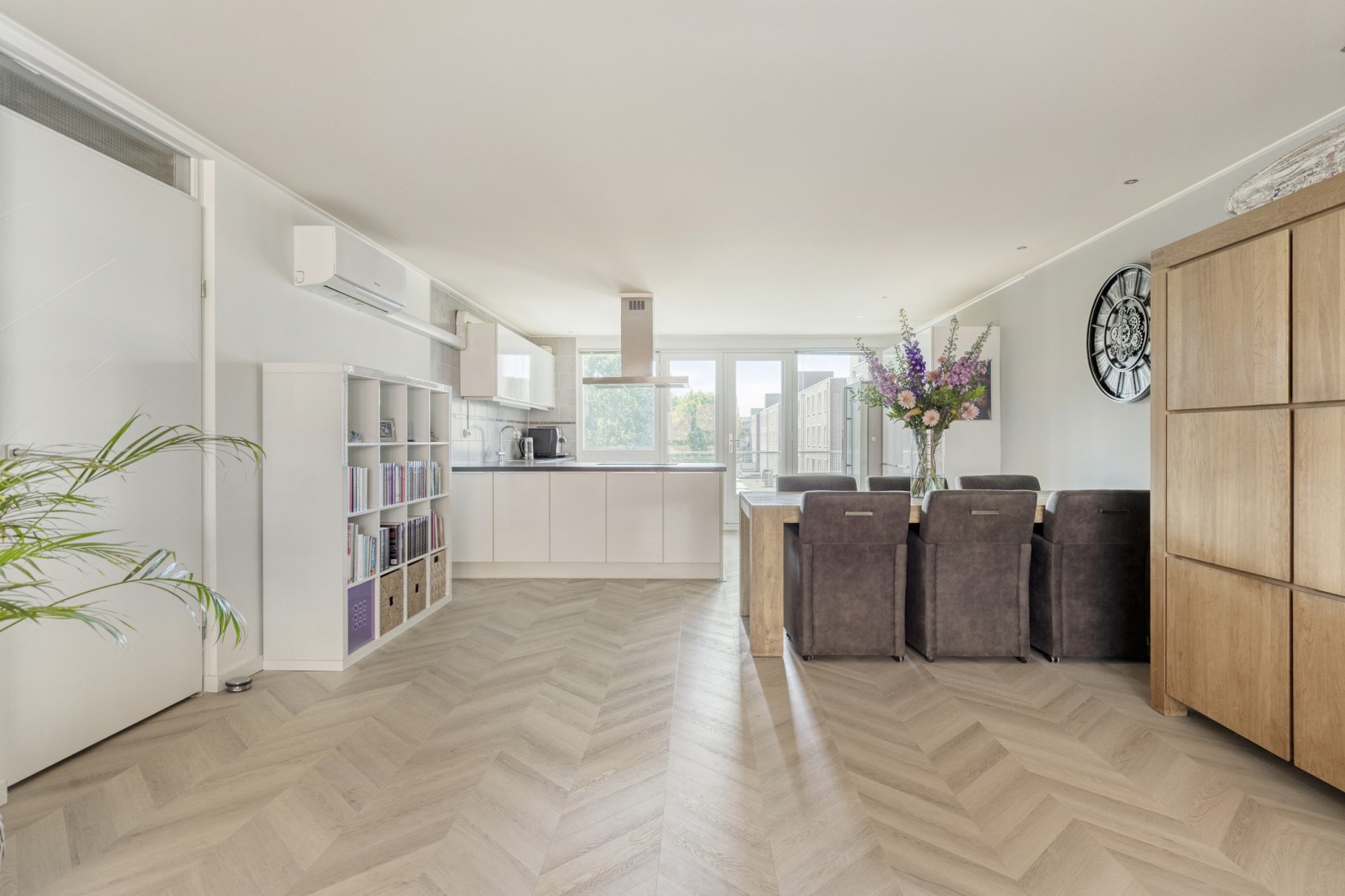 Appartement te koop: Schoutstraat 19, Almere