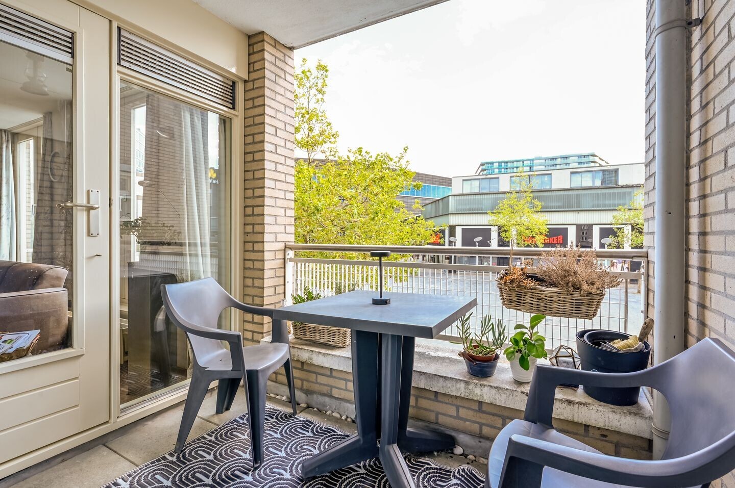 Appartement te koop: Wijsgeerbaan 10, Almere