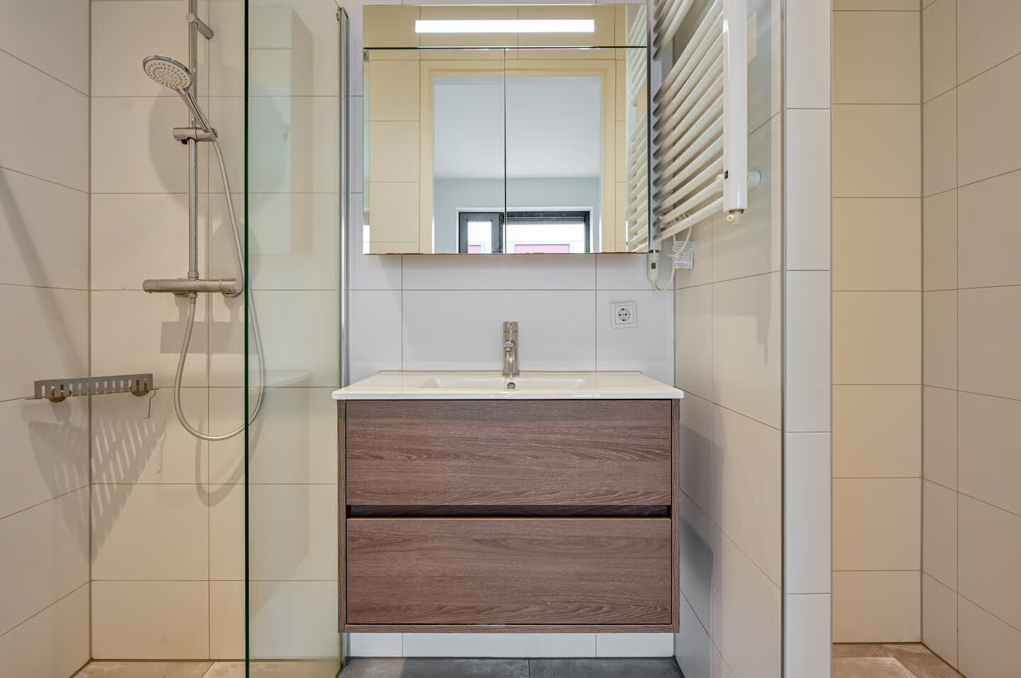 Appartement te koop: Schilderhof 9C, Almere
