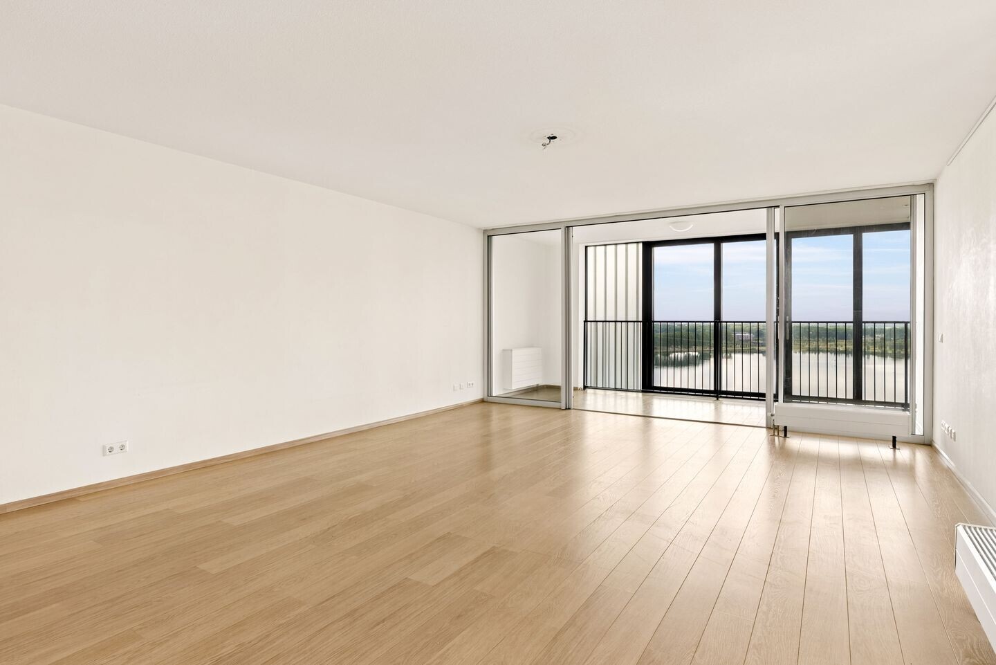 Appartement te koop: Koetsierbaan 123, Almere