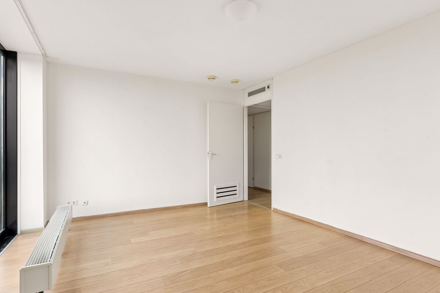 Appartement te koop: Koetsierbaan 123, Almere