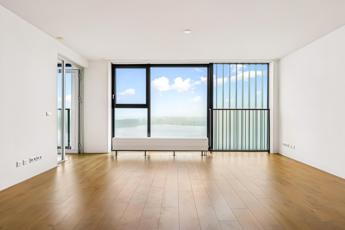 Appartement te koop: Koetsierbaan 125, Almere