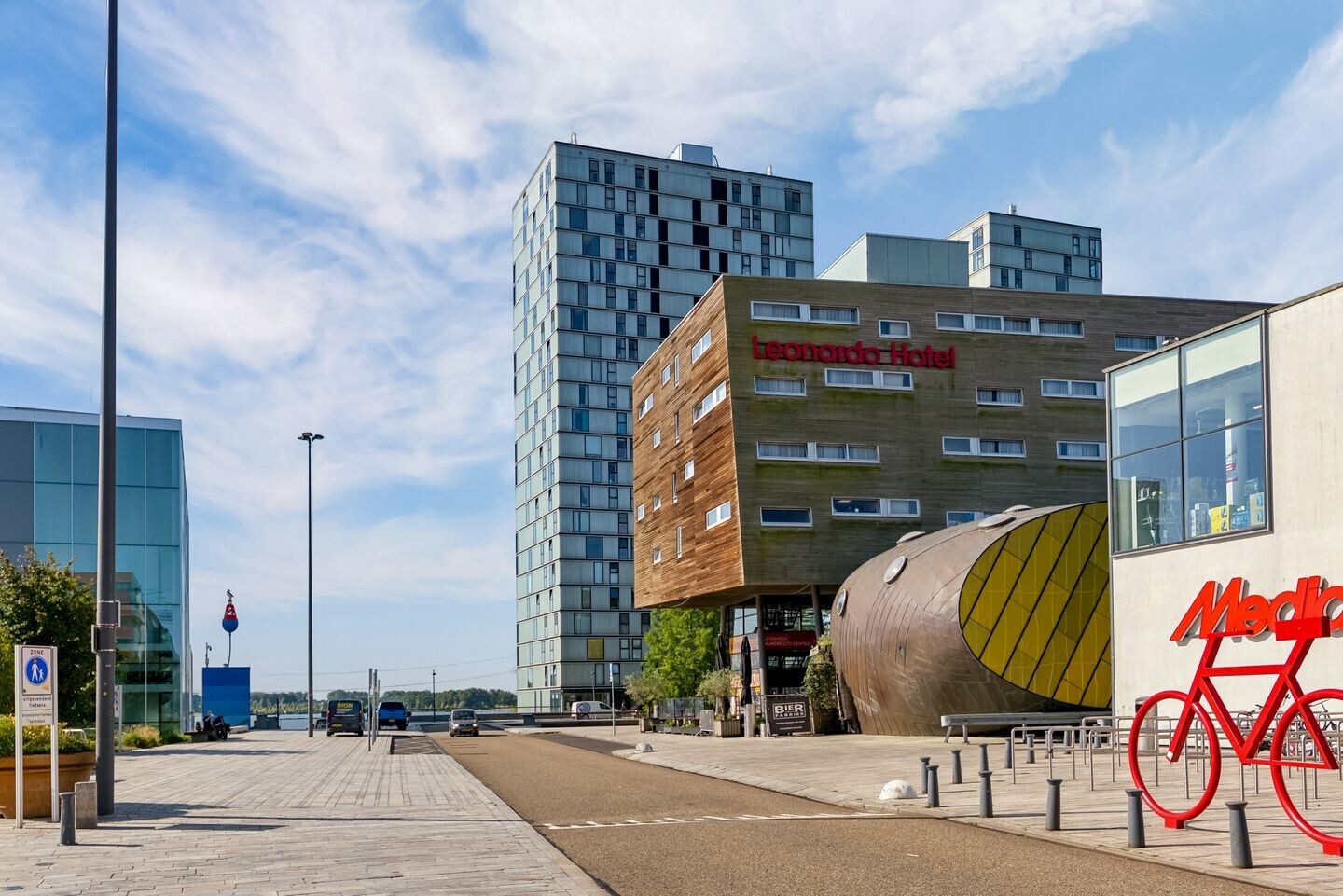 Appartement te koop: Koetsierbaan 143, Almere