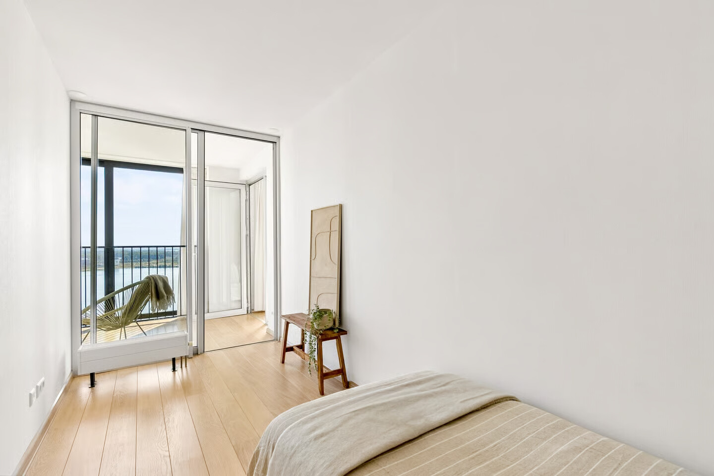 Appartement te koop: Koetsierbaan 143, Almere