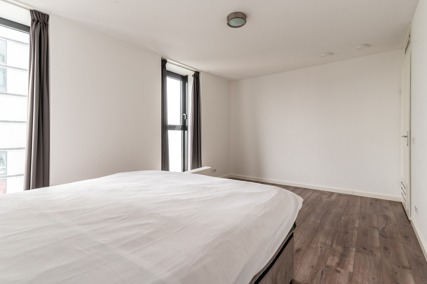 Appartement te koop: Koetsierbaan 229, Almere