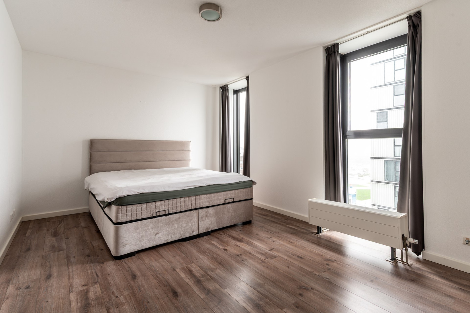 Appartement te koop: Koetsierbaan 229, Almere