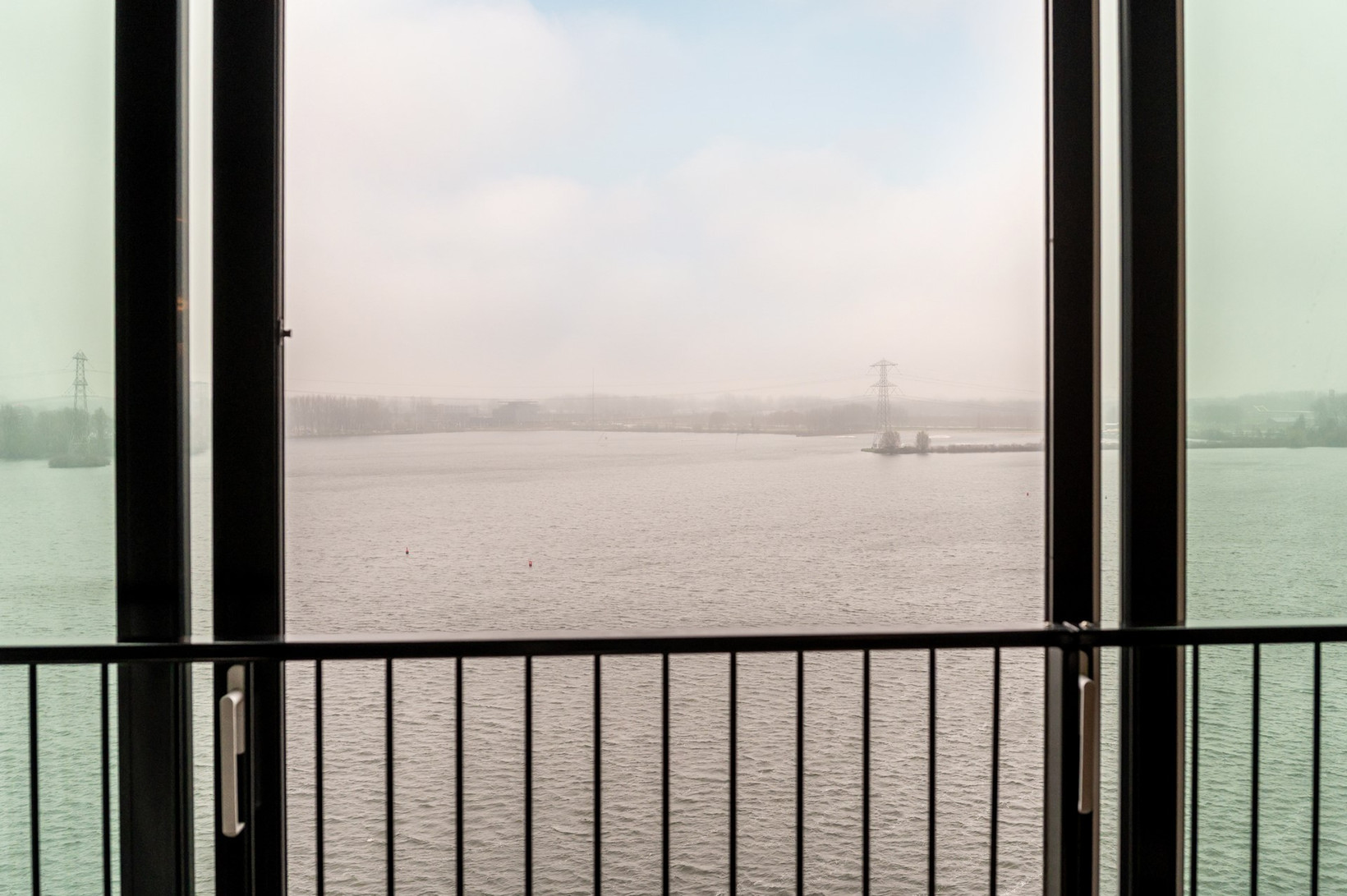 Appartement te koop: Koetsierbaan 229, Almere