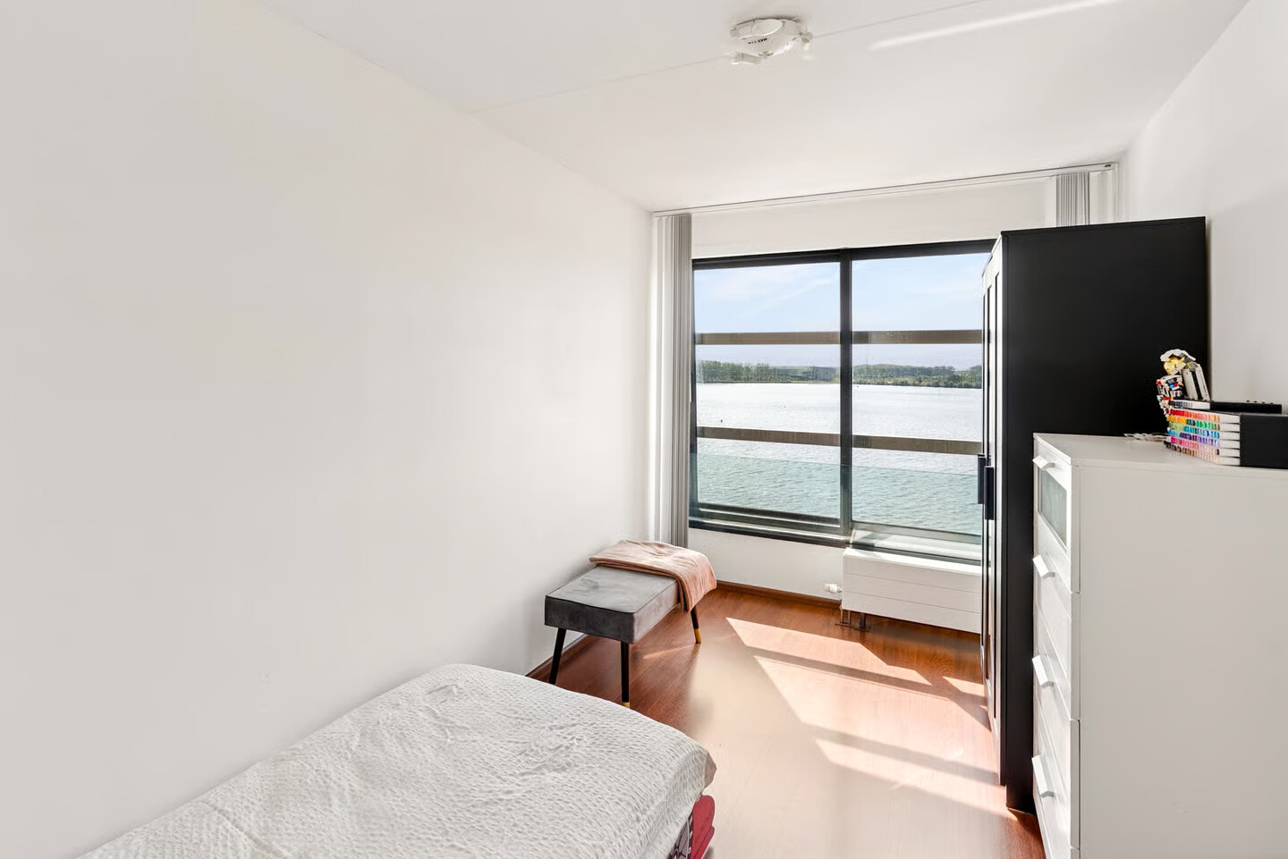 Appartement te koop: Koetsierbaan 391, Almere