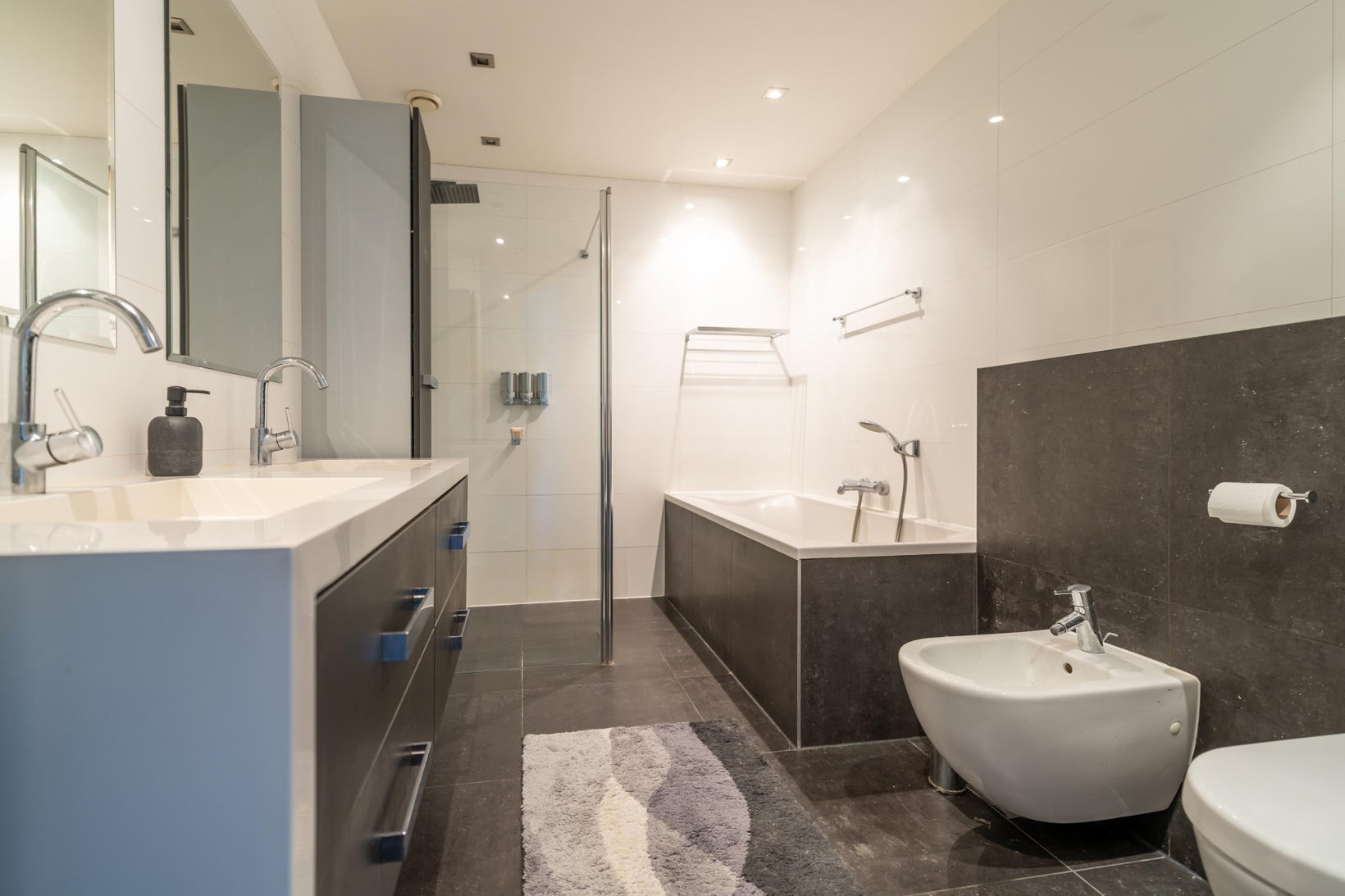 Appartement te koop: Citadel 44, Almere