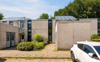 Eemplein 27