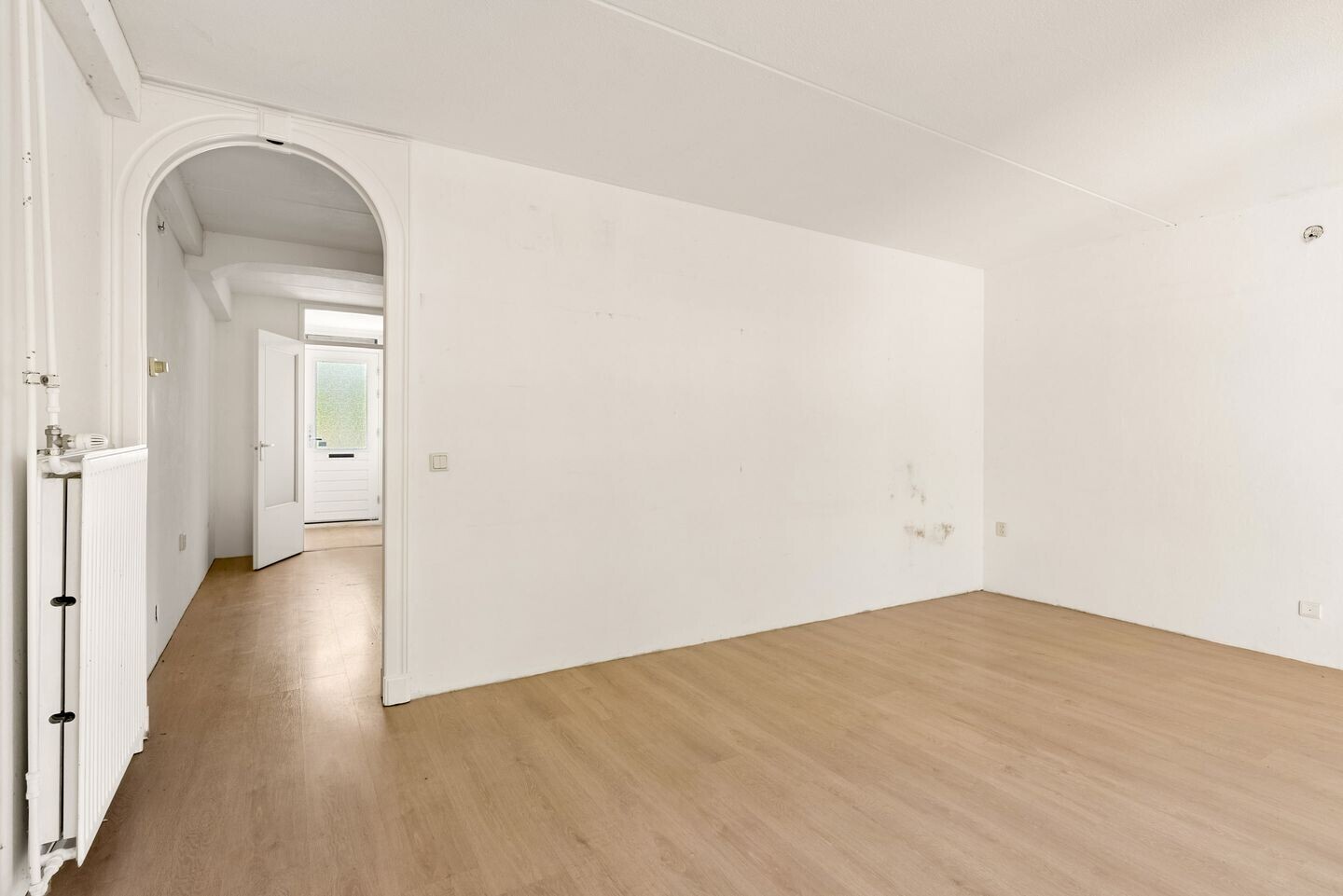 Appartement te koop: Eemplein 27, Almere