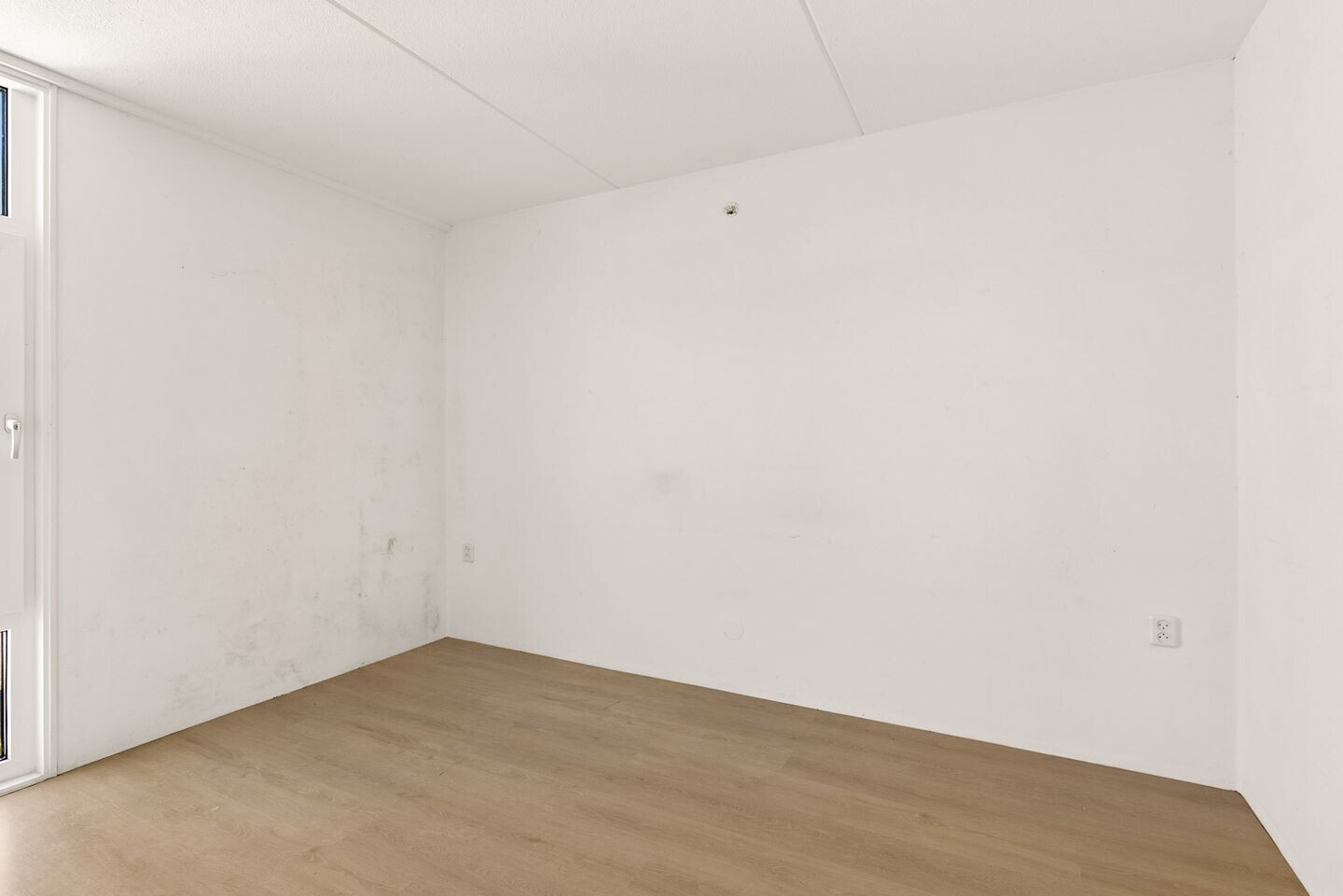 Appartement te koop: Eemplein 27, Almere