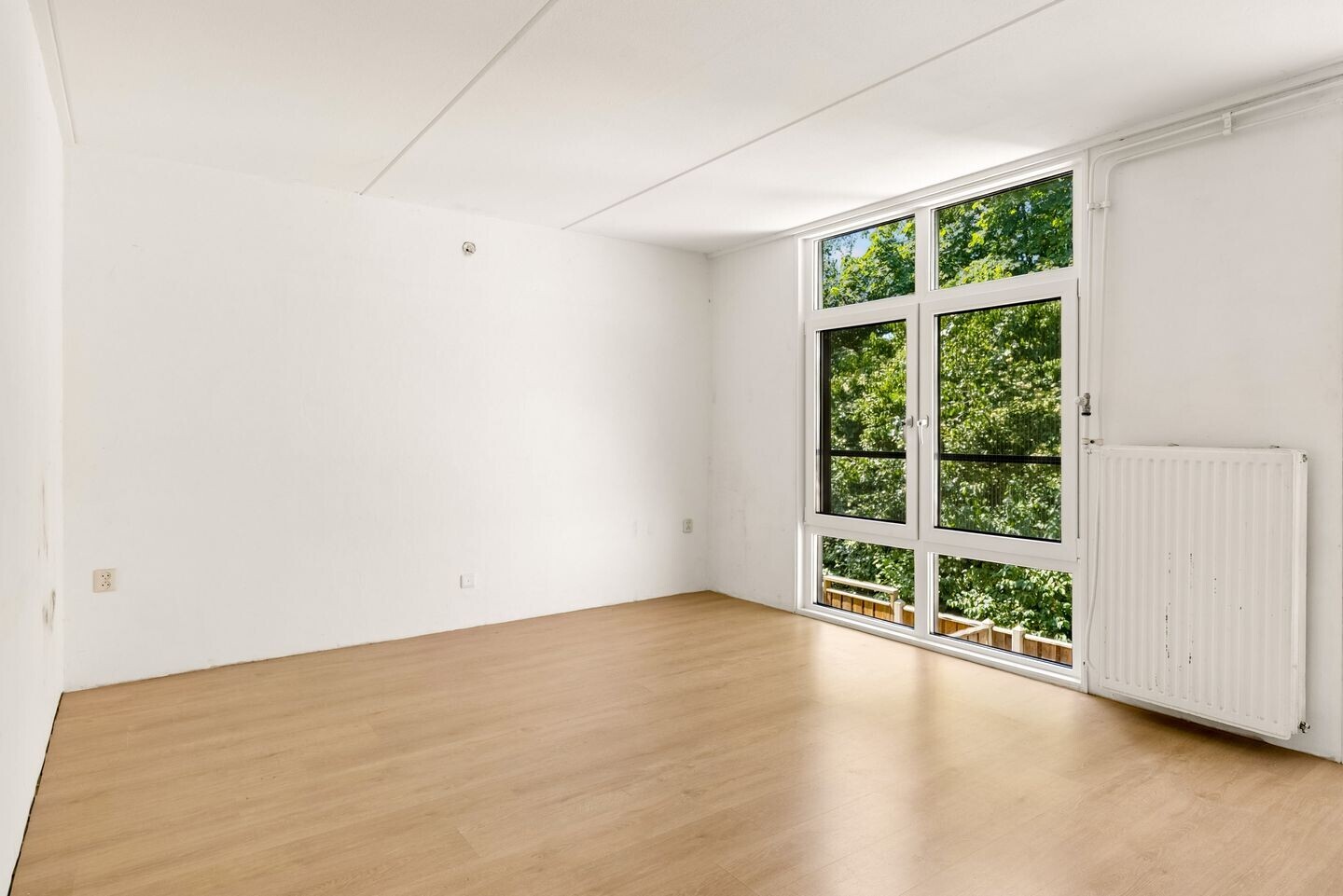 Appartement te koop: Eemplein 27, Almere