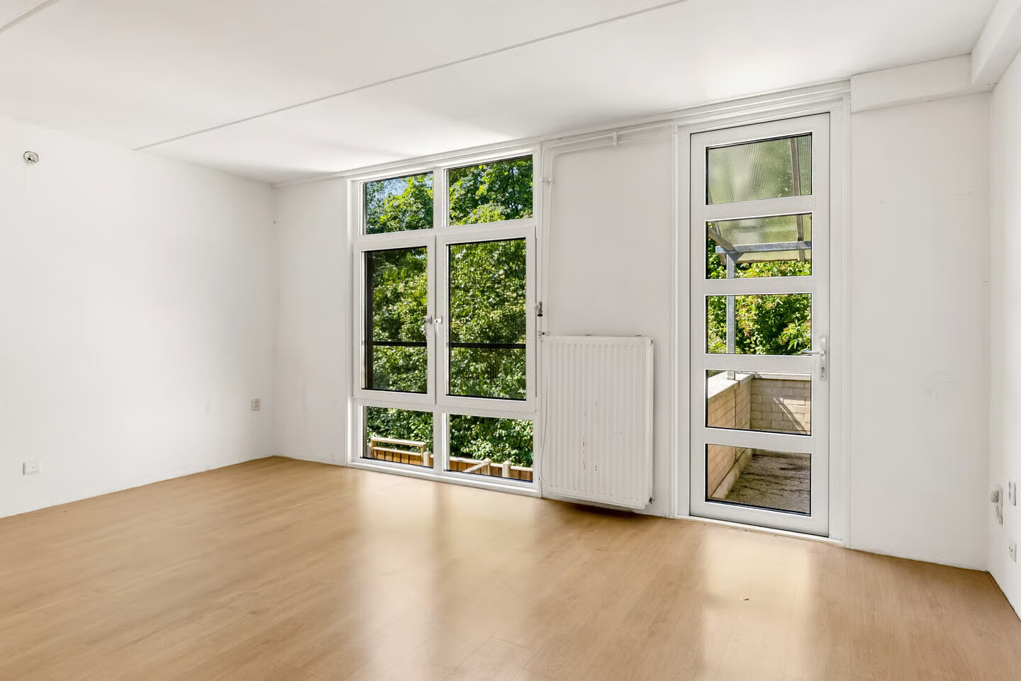 Appartement te koop: Eemplein 27, Almere