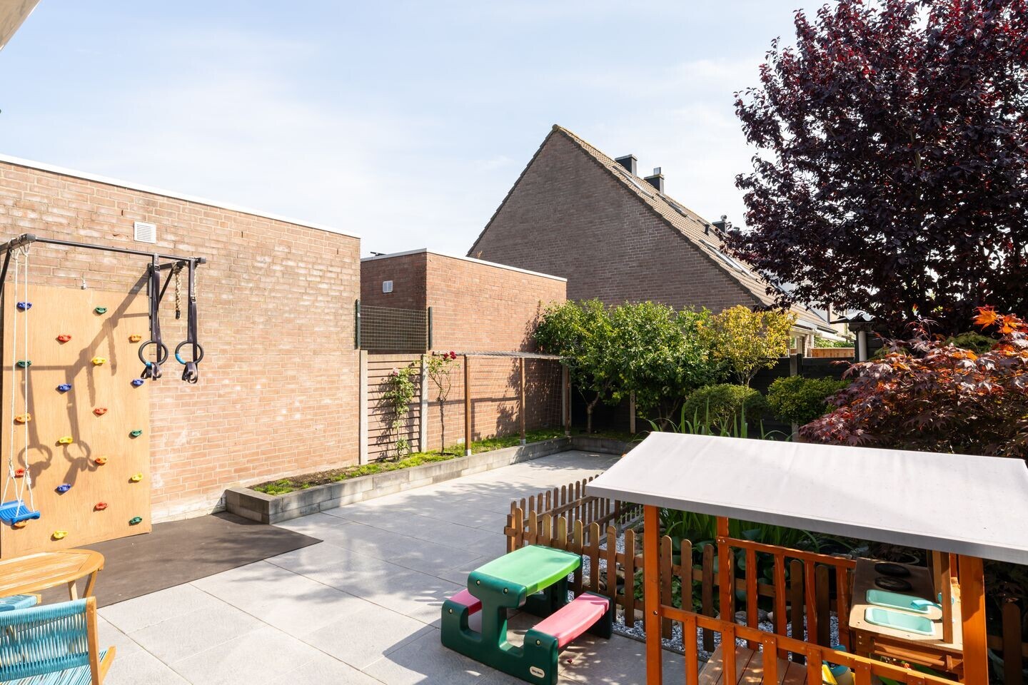 Hoekwoning te koop: IJsselmeerweg 27, Almere