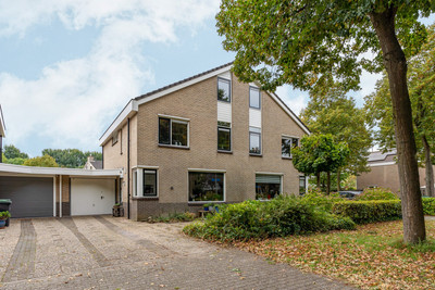 Schipbeekst. 14