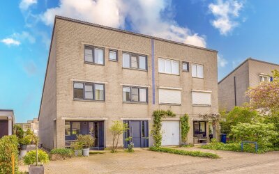 Loefzijde 28