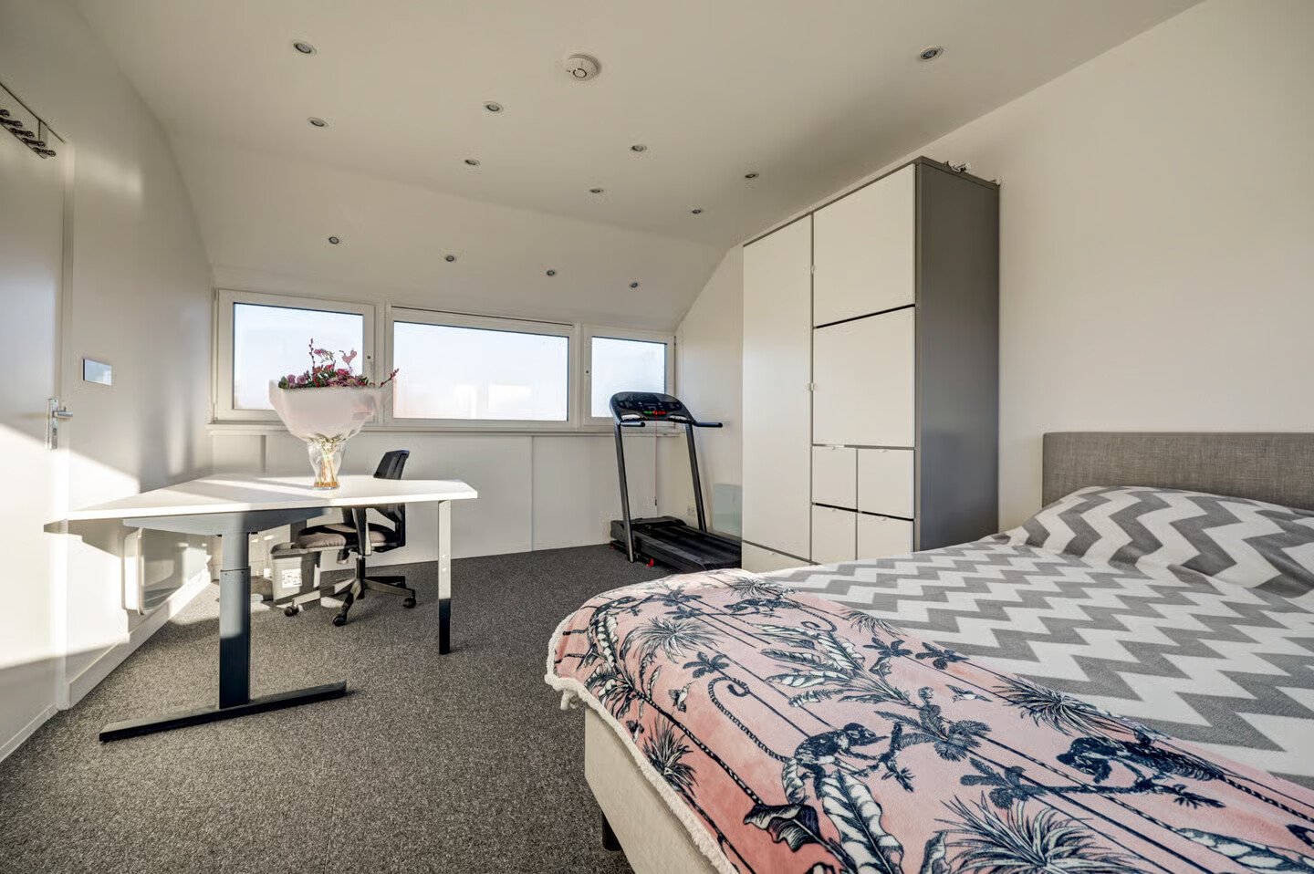 Hoekwoning te koop: sprotstraat 2, Almere