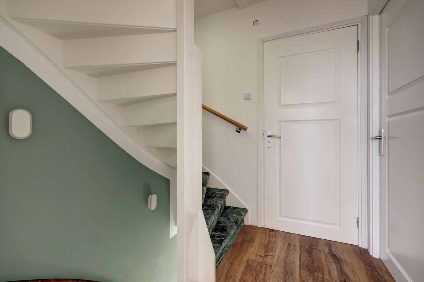 Hoekwoning te koop: sprotstraat 2, Almere
