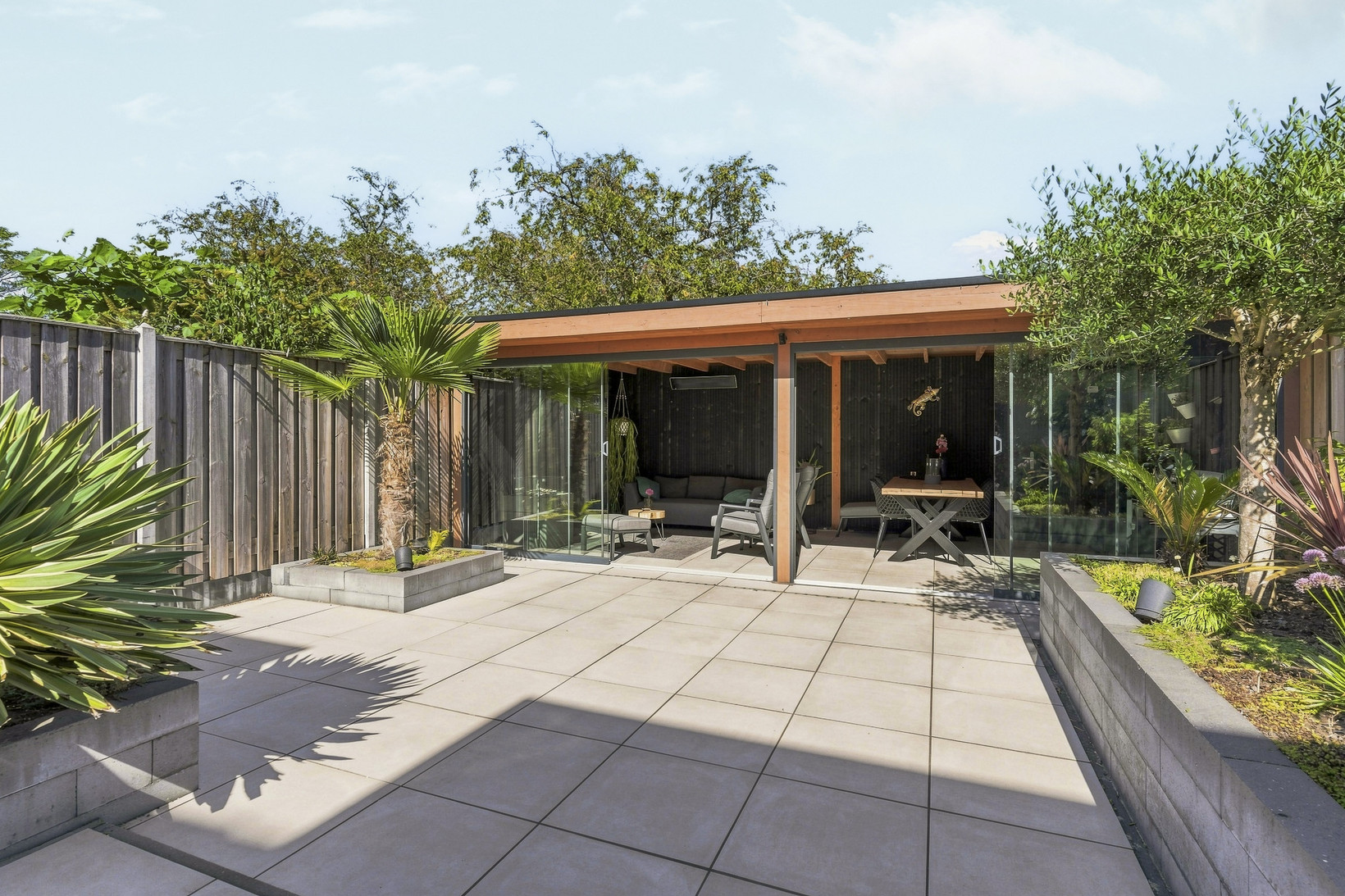 Tussenwoning te koop: Baarsweg 15, Almere