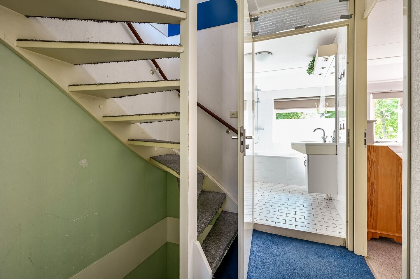Tussenwoning te koop: Verzetslaan 114, Almere