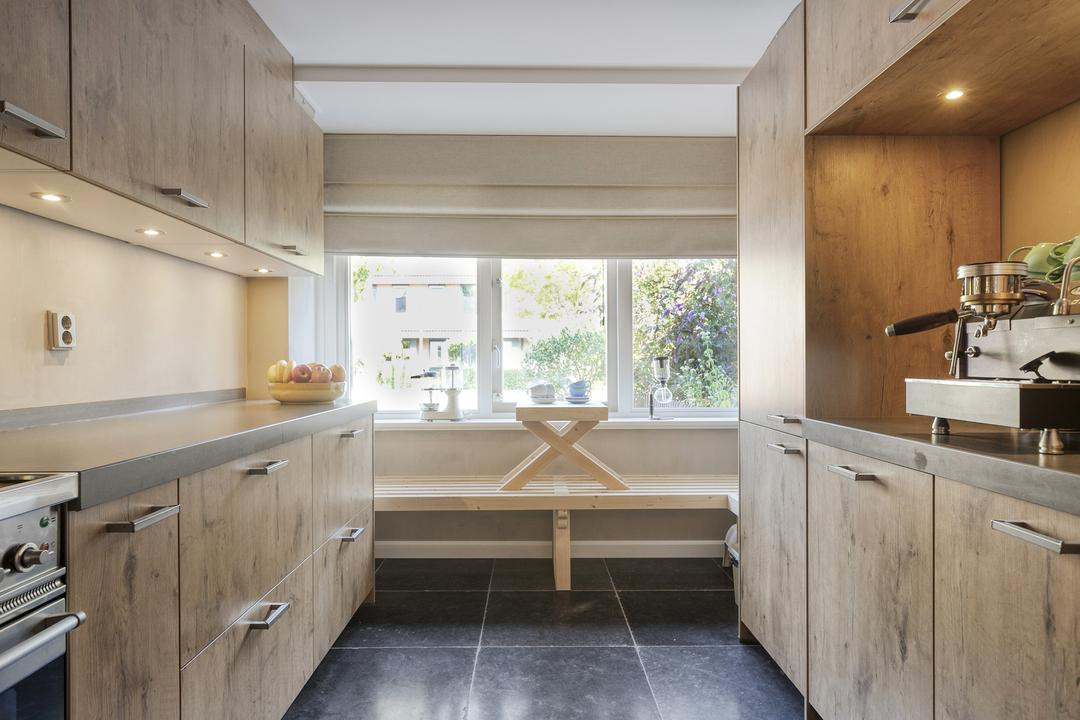 Tussenwoning te koop: Jozef Israëlslaan 28, Almere