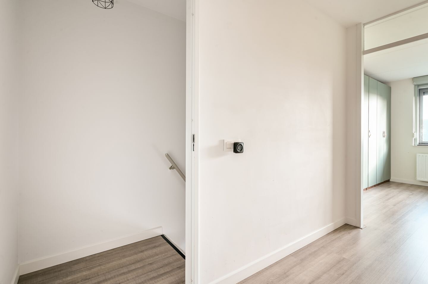Tussenwoning te koop: Mesdagstraat 20, Almere