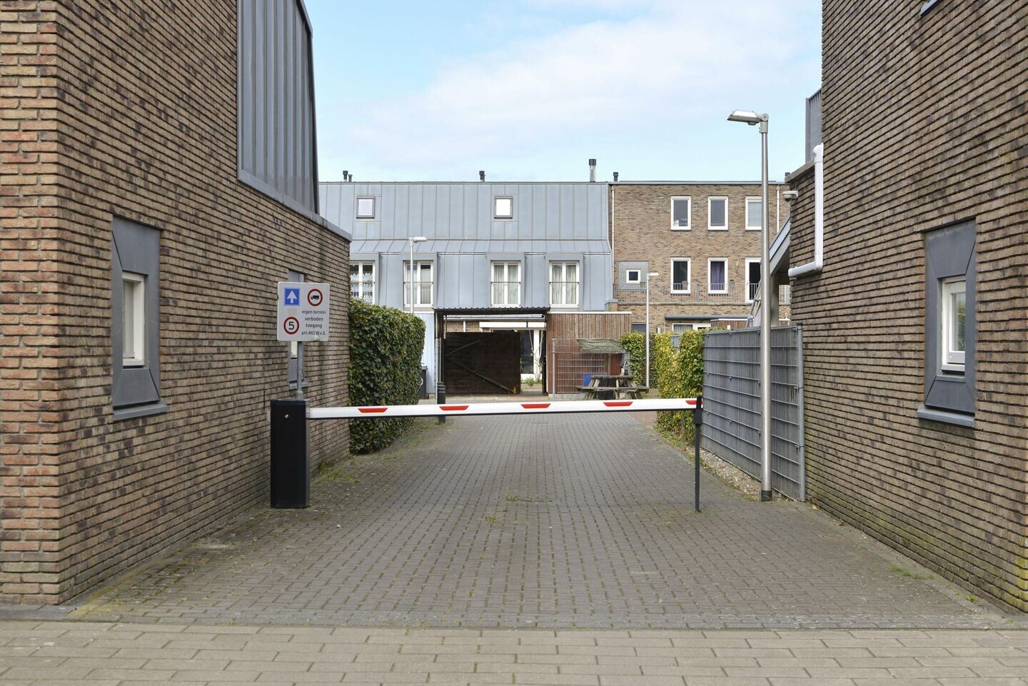 Tussenwoning te huur: Kajuit 16, Almere