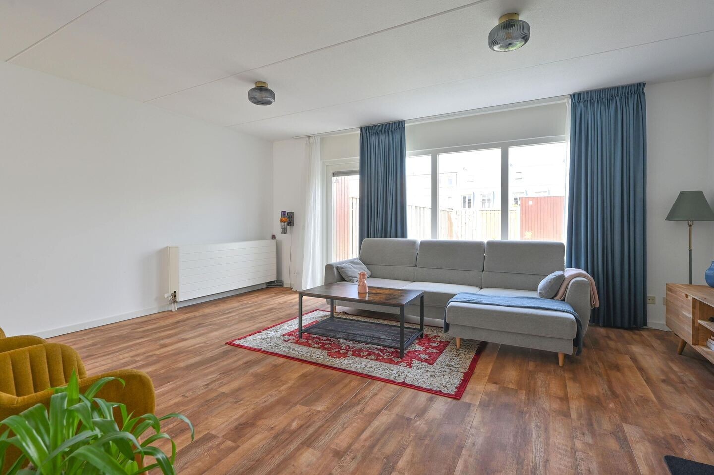 Tussenwoning te huur: Kajuit 16, Almere
