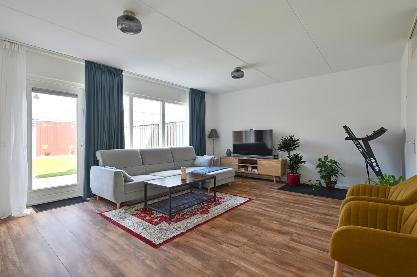 Tussenwoning te huur: Kajuit 16, Almere