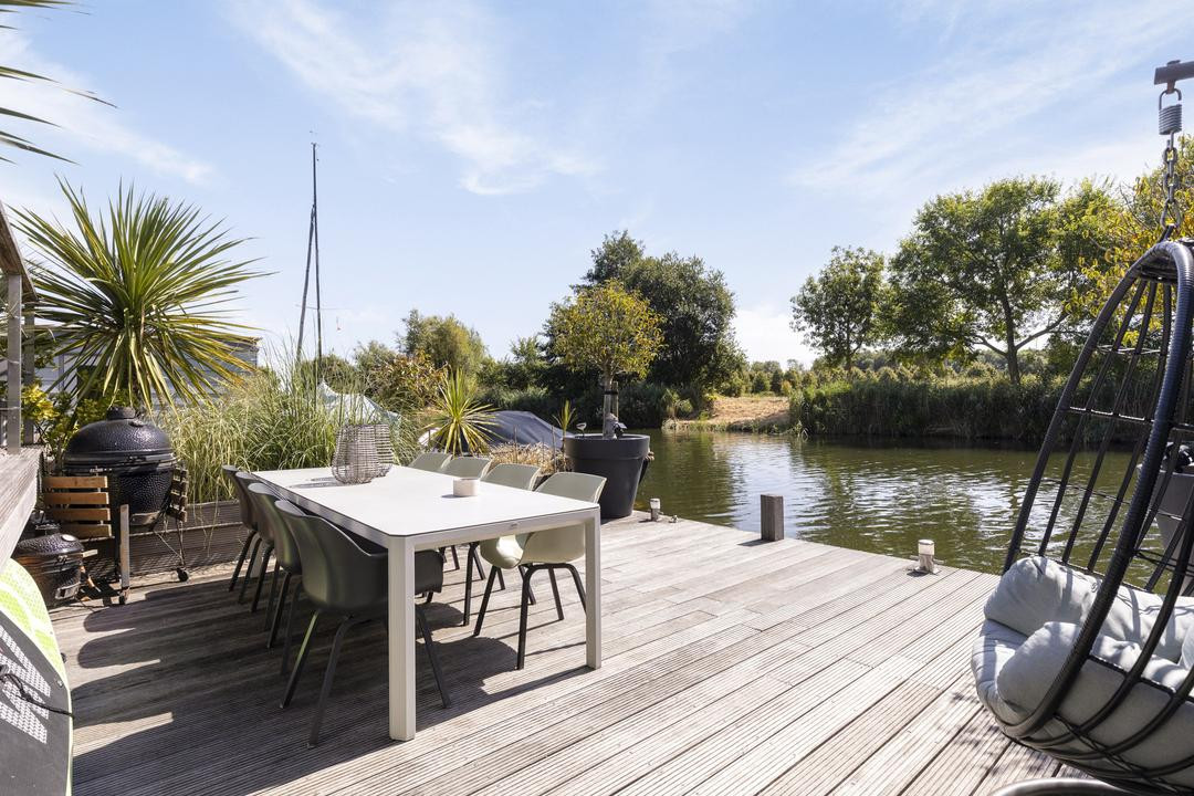 Tussenwoning te koop: Plecht 4, Almere