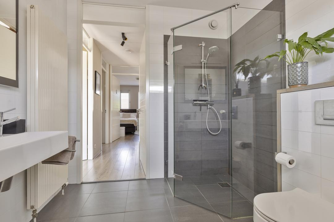 Tussenwoning te koop: Plecht 4, Almere