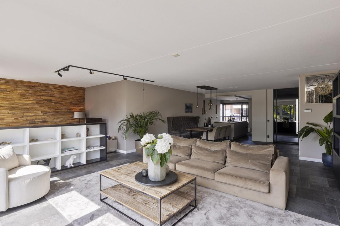 Tussenwoning te koop: Plecht 4, Almere