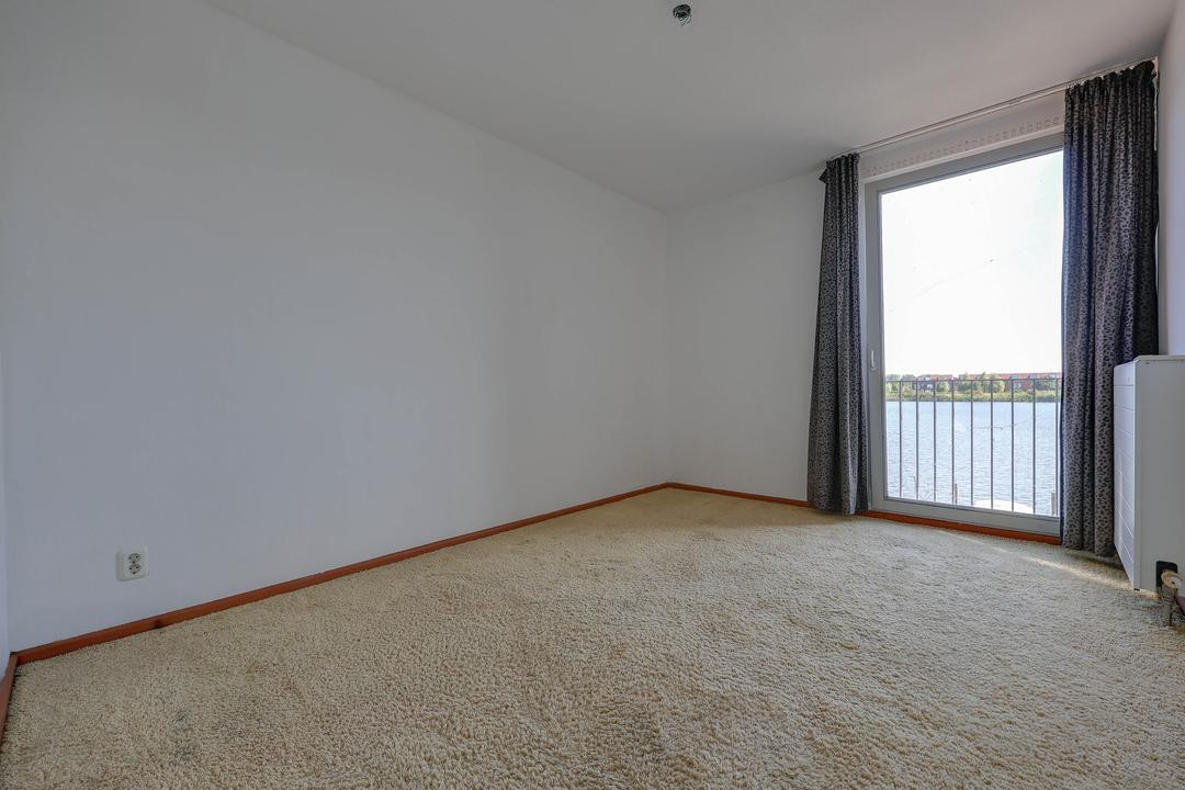 Tussenwoning te koop: Ploeganker 31, Almere